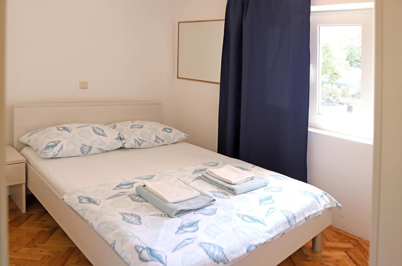Hudan Apartment *